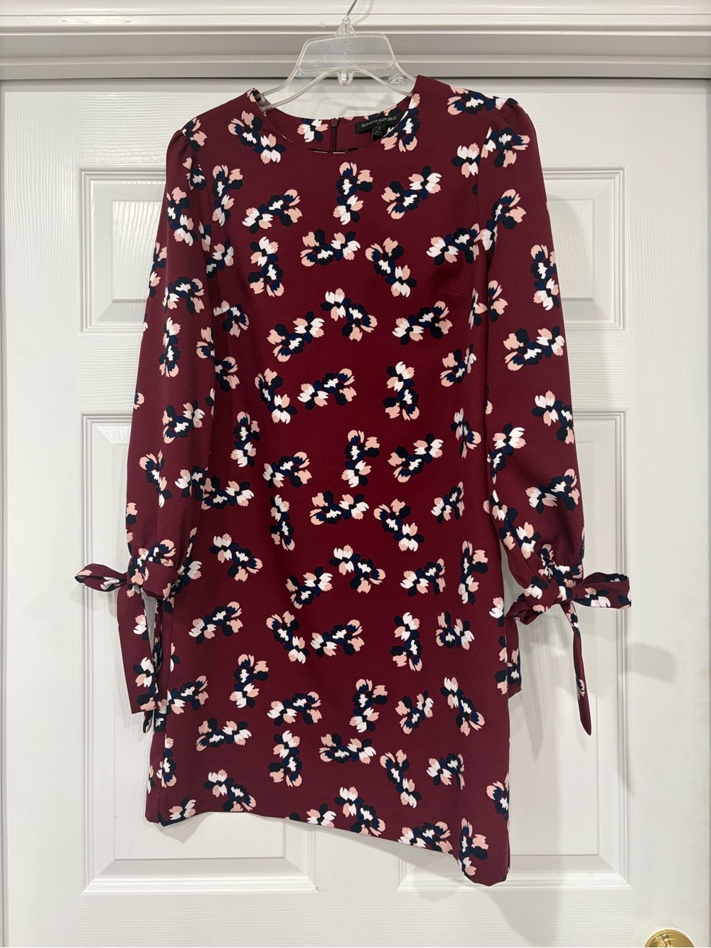 Banana Republic Burgundy Floral Shift Dress